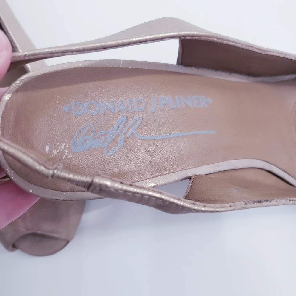Donald J. Plunder Papina Slingback Kitten Heels